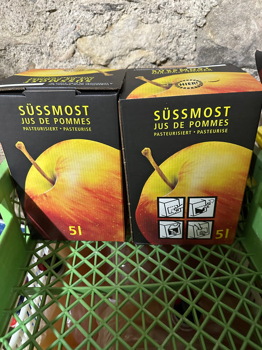 Apfelsaft vom Lindhof